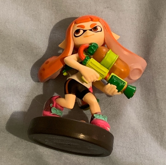 Nintendo Splatoon inkling girl amiibo figurine - Picture 2 of 2